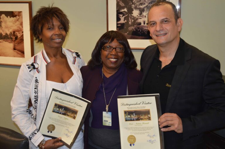 Récompense remise par la Chairwoman du Miami-Dade